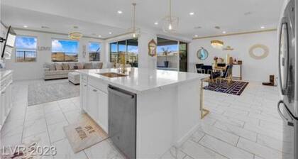 Red Rock Gated Luxury Modern Estate! Strip Views! Pool& Spa