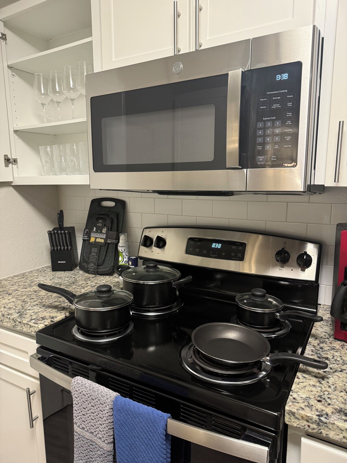Photo 4 of Apartment near NRG With Free Parking & WiFi
