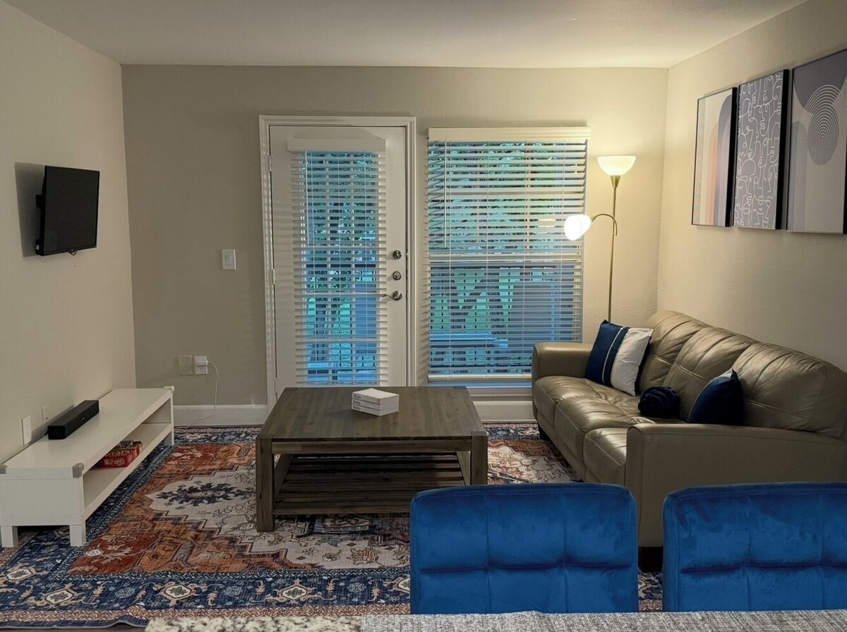 Photo 2 of Apartment near NRG With Free Parking & WiFi