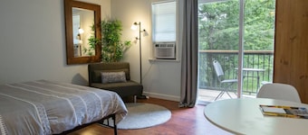 The Flats at Cedar Springs | Full Kitchen & Steps to Lake