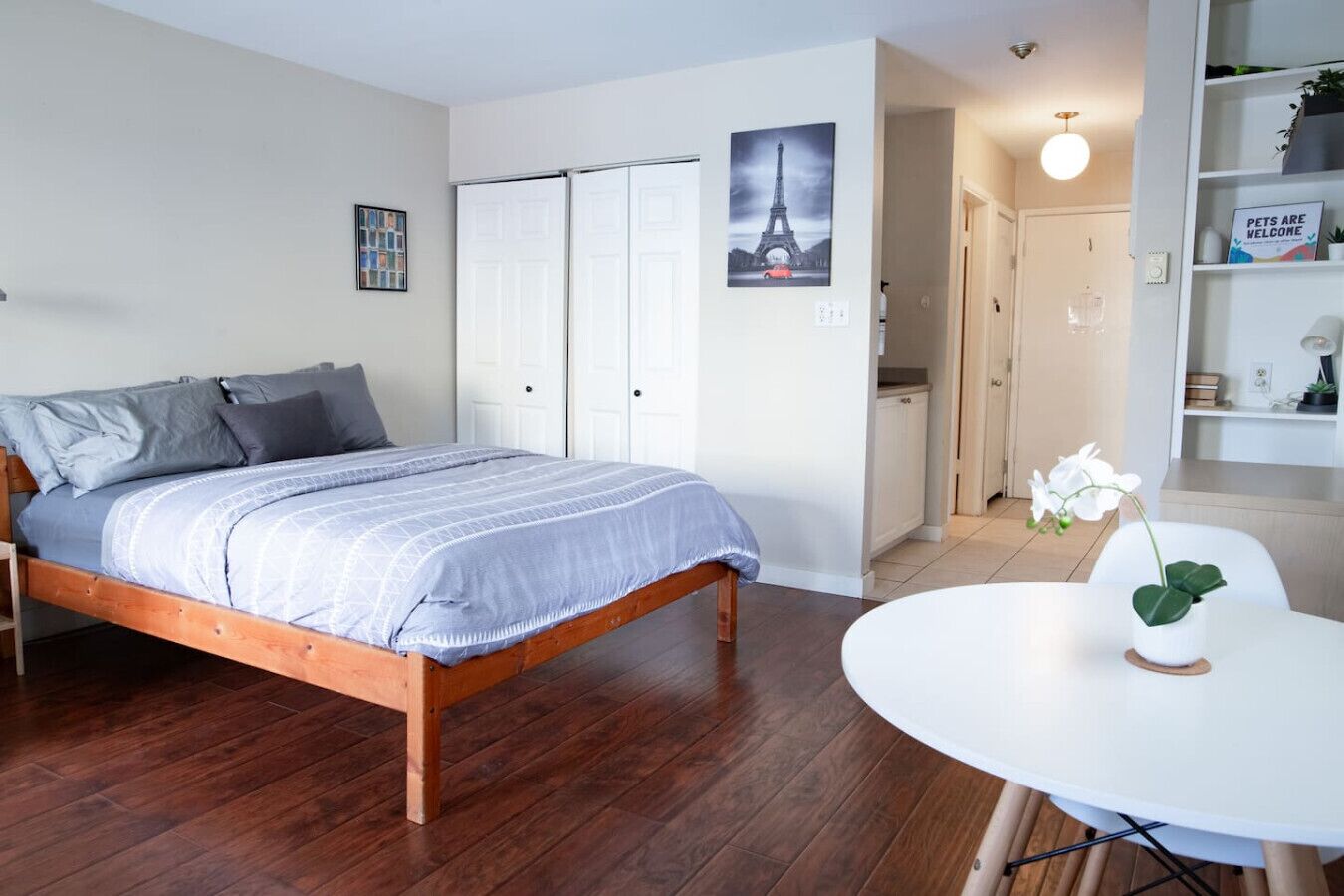 Iron/ironing board, travel crib, WiFi (free), bed sheets