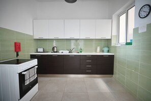 雪櫃、焗爐、爐具、咖啡機/沖茶器