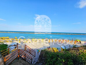 On the beach, white sand - Porto Alto Resort (Ipojuca)