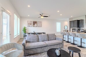 TV - Peaceful home on the Southeast (Houston)