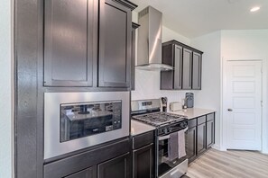 Microwave, oven, stovetop, dishwasher