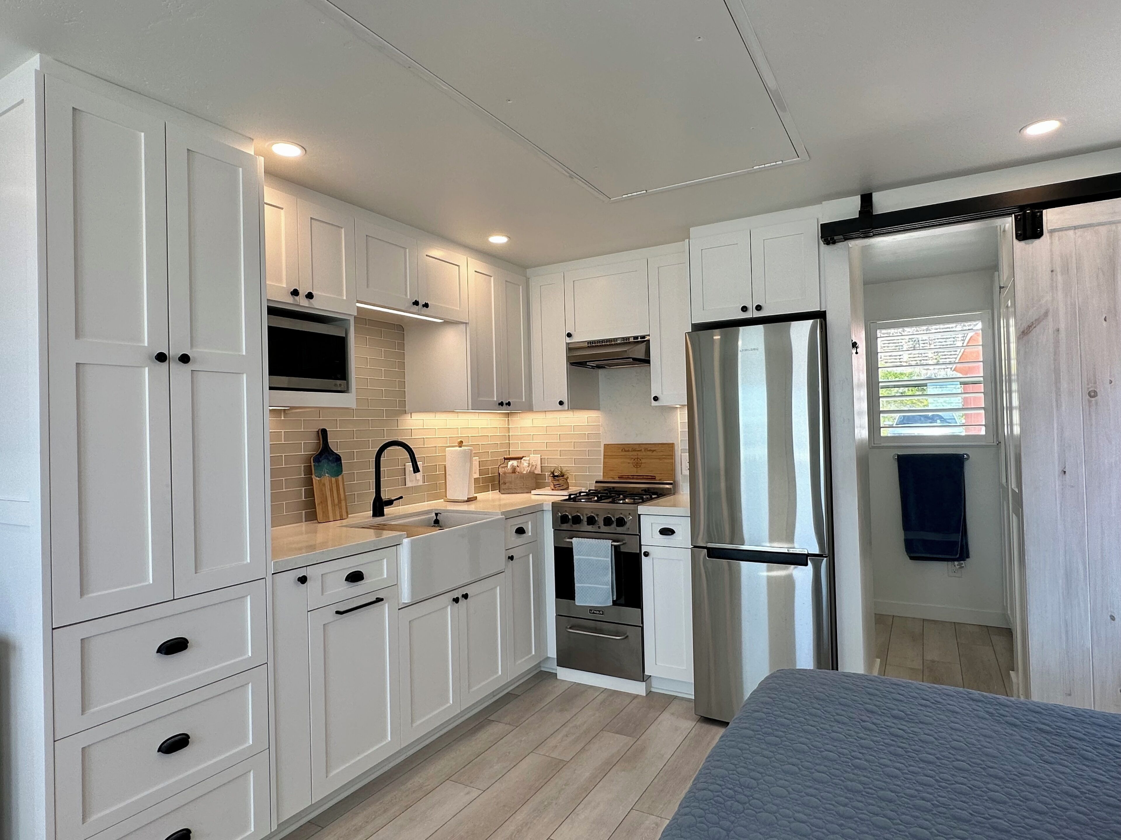 Microwave, oven, stovetop