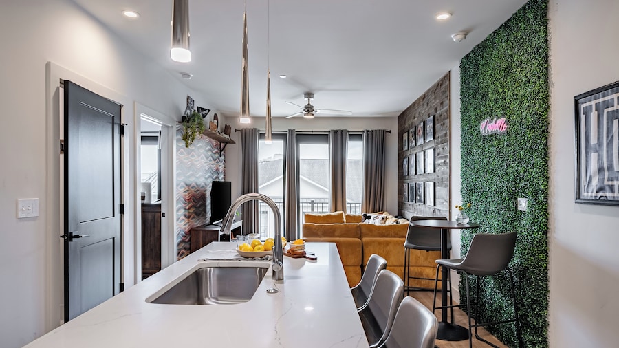 The Odyssey Apartments – by AvantStay Designer Stay in Midtown