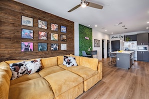 Apartment, 2 Schlafzimmer | Wohnbereich