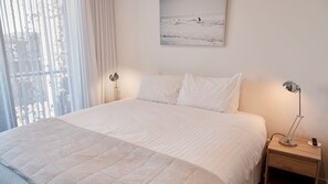 2 chambres, fer et planche à repasser, Wi-Fi, literie fournie