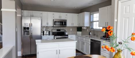 Microwave, oven, stovetop, dishwasher