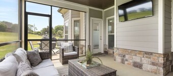 Lovin Lake Life-Pool, Twin Creeks Marina, & Dry Creek Beach