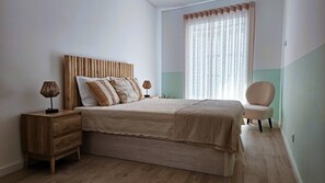 2 soverom, strykejern/-brett, wi-fi og sengetøy