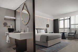 Couette en duvet d'oie, articles gratuits dans le mini-bar