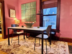 Dining - Cozy Zen Retreat by Lake Bde Maka Ska; perfect for getaways, families & friends (Minneapolis)