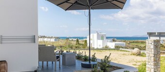 Cezaria Naxos Hotel