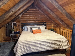 1 bedroom, WiFi, bed sheets - Modern Rustic authentic log cabin on Borden Lake. (Brainerd)
