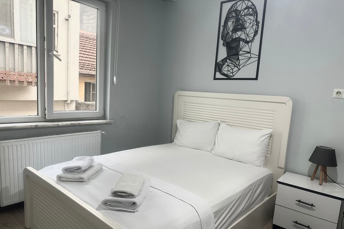 Ropa de cama de alta calidad, wifi gratis y ropa de cama