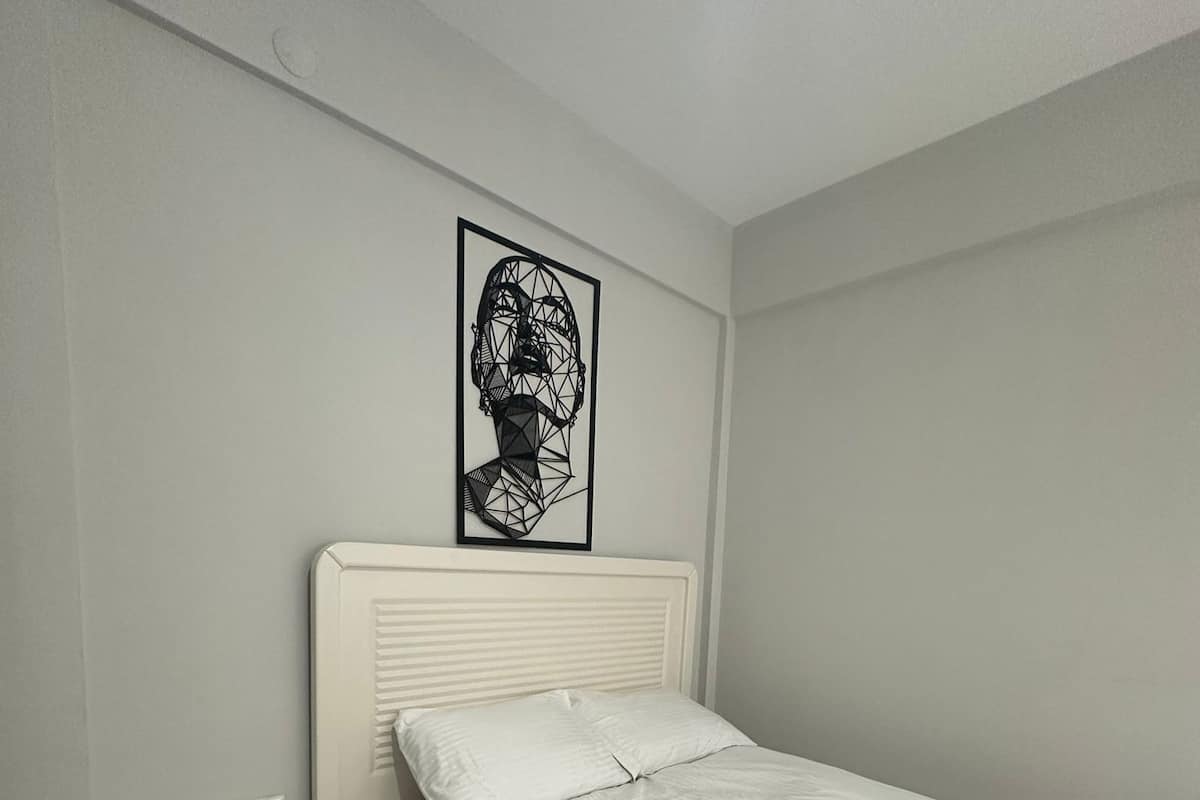 Premium bedding, free WiFi, bed sheets