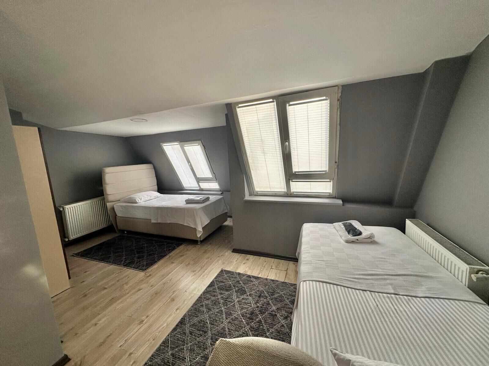 듀플렉스 | 고급 침구, 무료 WiFi, 침대 시트