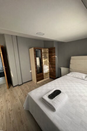 Appartement Duplex | Literie de qualité supérieure, Wi-Fi gratuit, draps fournis