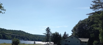 Lakefront Serenity Retreat with WiFi on Pristine Canada Lake