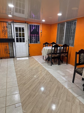 Restaurant - EL REY MOTEL & RESTAURANT (Belmopan)