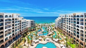 Outdoor pool, a heated pool - ESCAPE TO LUXURY!! 1BR/2BA OCEAN VIEW-PRIVATE BALCONY-LAZY RIVER-INFINITY POOL!! (San José del Cabo)