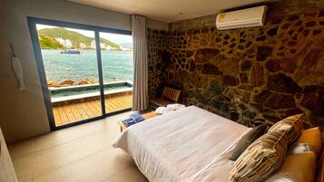 1 habitación, ropa de cama de alta calidad, minibar y wifi gratis