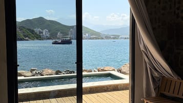 Svit Premium - balkong - havsutsikt | Utsikt mot havet/stranden