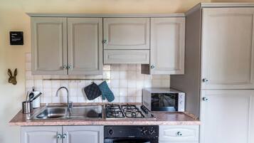 House, Patio | 1 bedroom, free WiFi