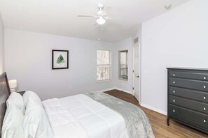 3 dormitoris, wifi i roba de llit 