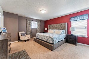 6 dormitorios, tabla de planchar con plancha, wifi y ropa de cama