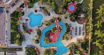 Endless Summer at Regal Palms - Themed Rooms