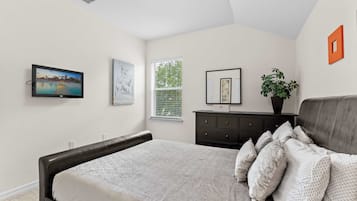 5 chambres, fer et planche Ă repasser, lit parapluie, Wi-Fi