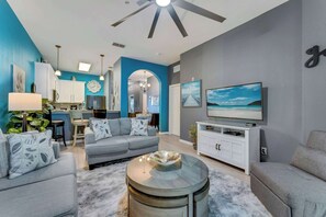 Una televisión, una oficina