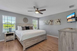 4 Schlafzimmer, Bügeleisen/Bügelbrett, WLAN, Bettwäsche