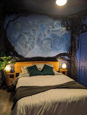 4 bedrooms, iron/ironing board, travel crib, WiFi