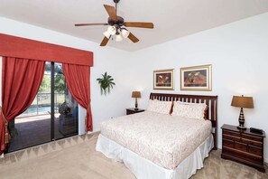 4 dormitorios, tabla de planchar con plancha, cuna de viaje y wifi