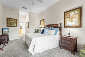 3 dormitoris, planxa i posts de planxar, un bressol de viatge i wifi 