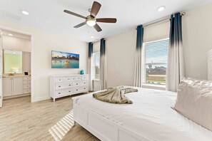 3 dormitorios, tabla de planchar con plancha, wifi y ropa de cama