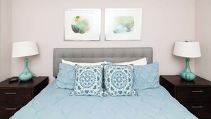 4 chambres, fer et planche à repasser, lit de bébé portatif, Wi-Fi