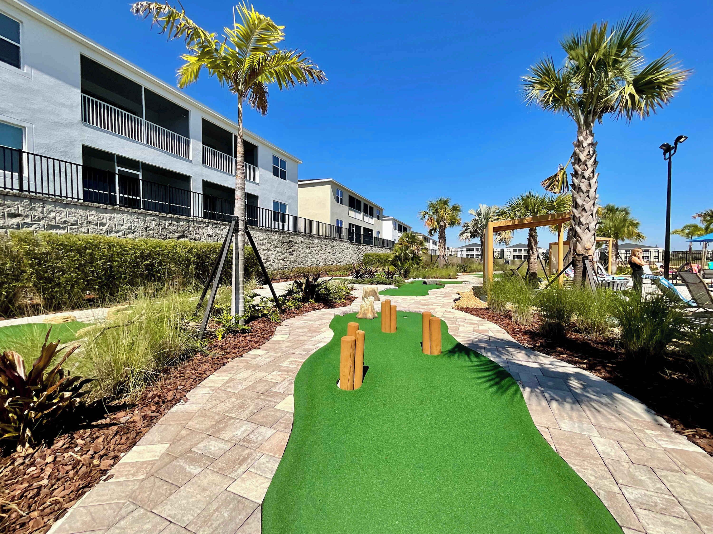 The Retreat Club Mini Golf