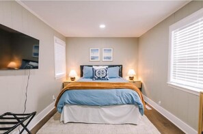 2 bedrooms, iron/ironing board, travel crib, free WiFi