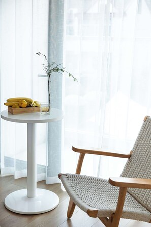 Exclusive Double Room | Desk, laptop workspace, free WiFi - My Home (Shanghai)