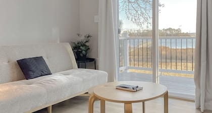 Charming waterfront studio with amazing view, and WiFi in tranquil Piney Point