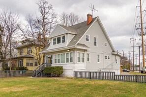 Exterior - Derby City Delight (Louisville)