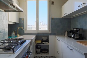 Four, lave-vaisselle