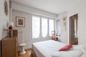 1 Schlafzimmer, Bügeleisen/Bügelbrett, Internetzugang, Bettwäsche