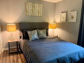 1 bedroom, iron/ironing board, WiFi, bed sheets - The Eagle's Nest & Bird Watching (Bloomington)