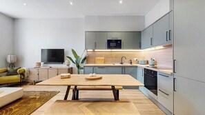 Fridge, microwave, oven, dishwasher